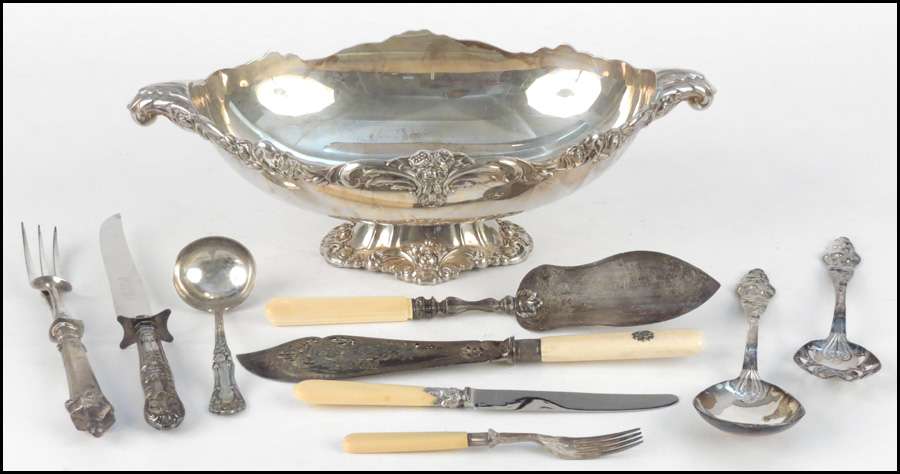 LUNT SILVERPLATE FRUIT BOWL.