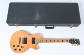 LUXOR ELECTRIC GUITAR IN CASE: