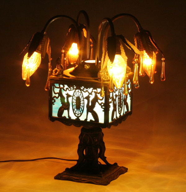 M. L. Co. 1926 lamp with unusual