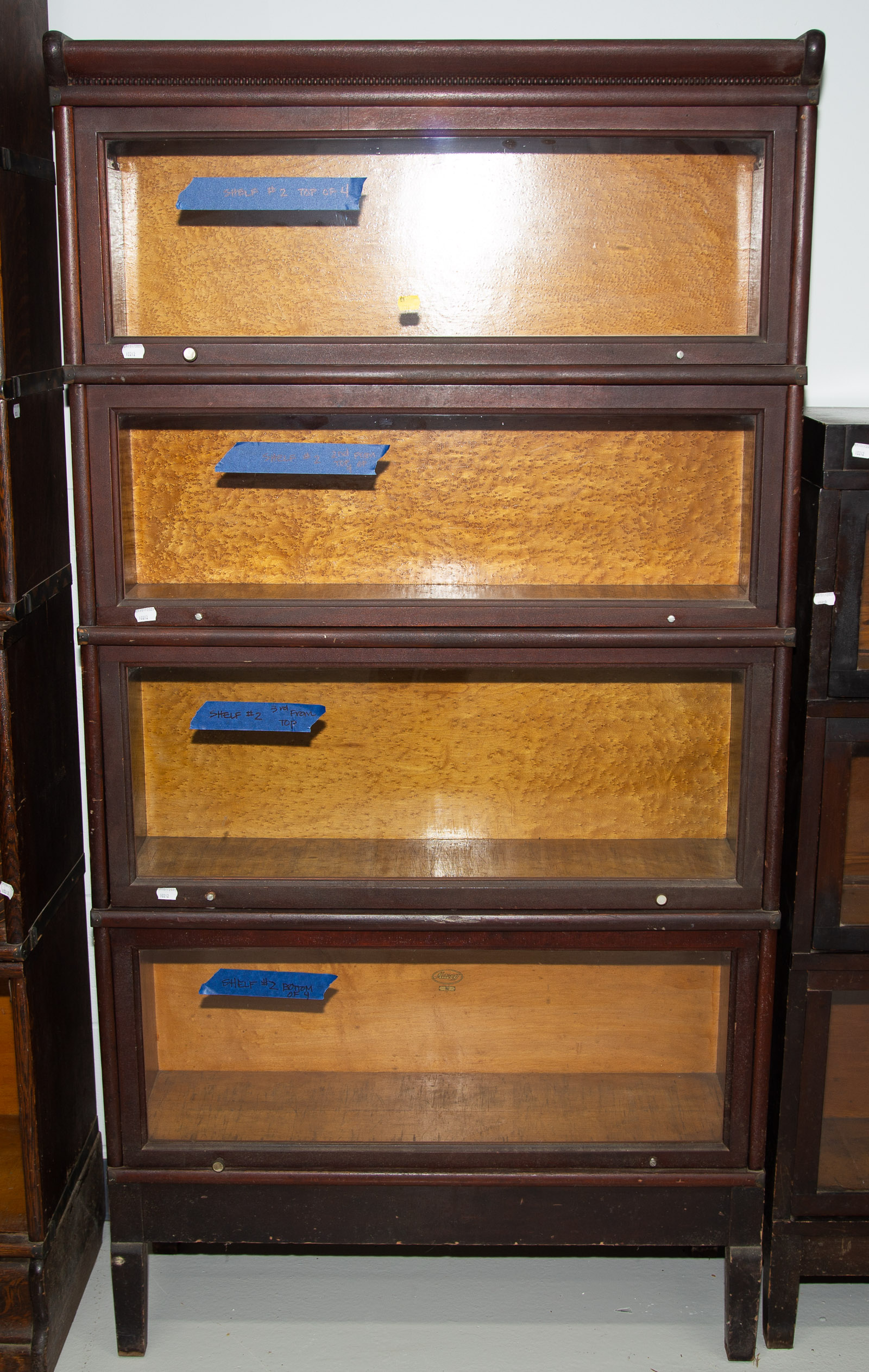 MACEY MAHOGANY FOUR SECTION