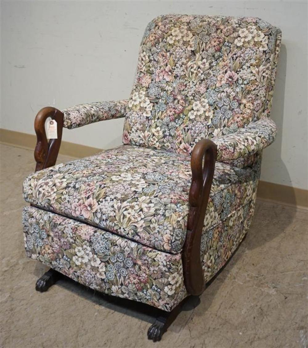 MACHINE FLORAL UPHOLSTERED PLATFORM
