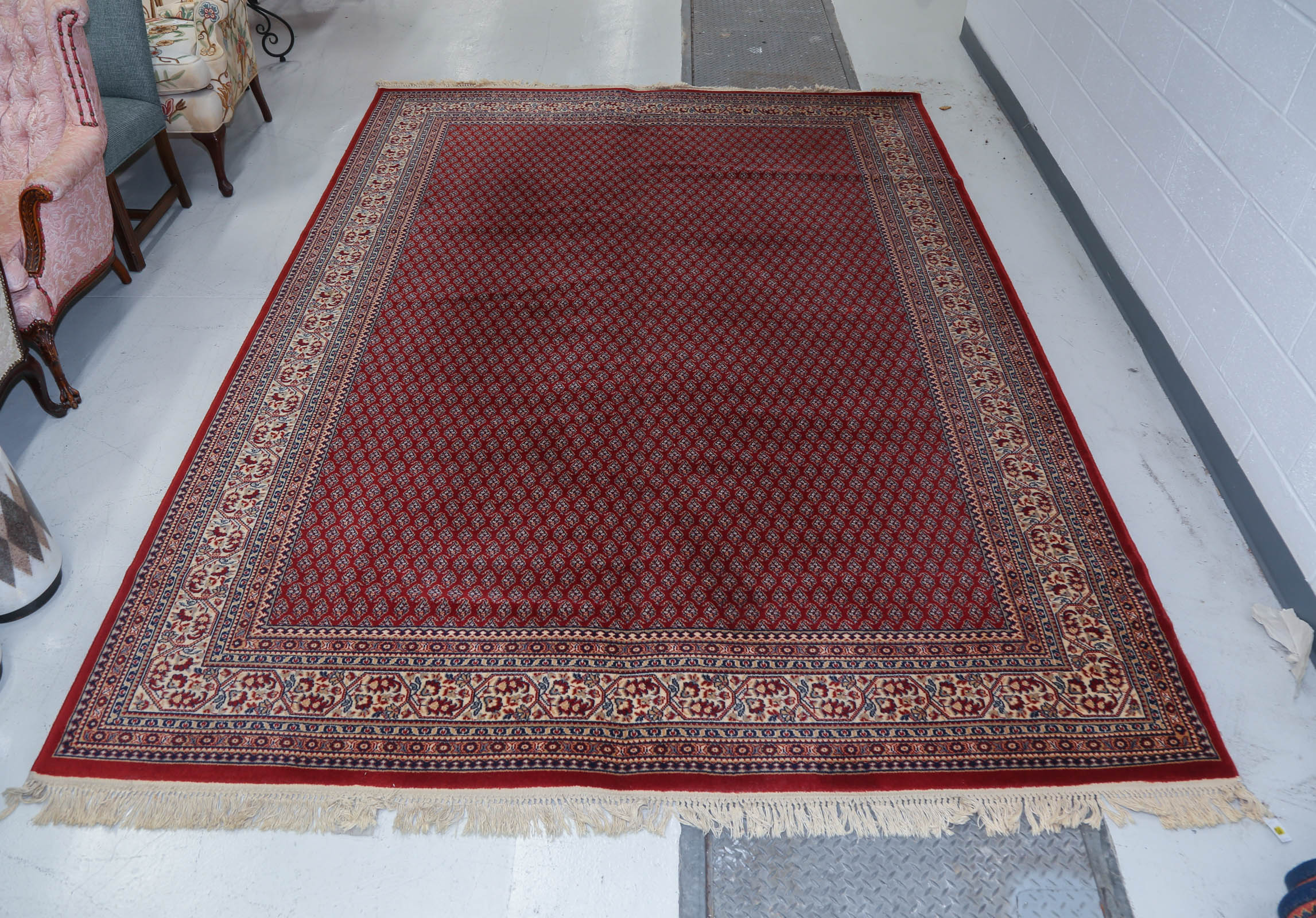 MACHINE MADE SARABAND DESIGN RUG,