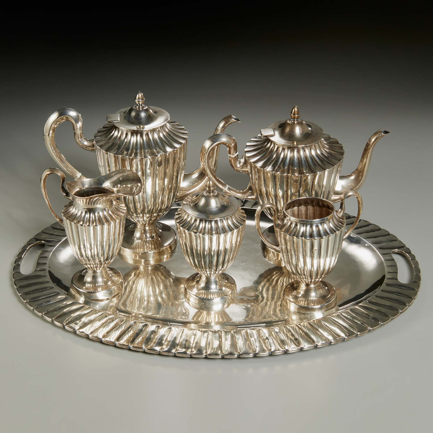 MACIEL STERLING SILVER TEA & COFFEE