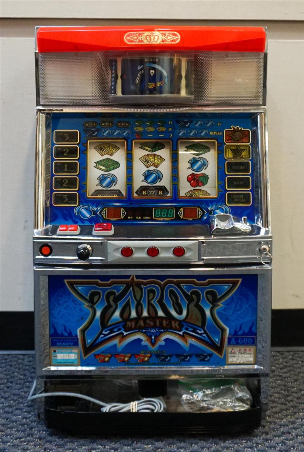 MACY TAROT MASTER SLOT