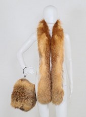 MACY'S LITTLE SHOP FOX STOLE A