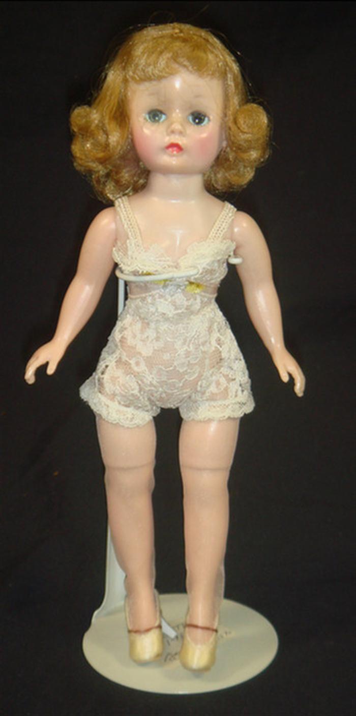 Madame Alexander Cissette Doll, 9
