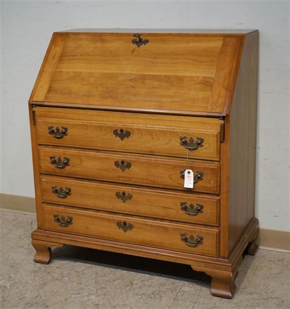 MADDOX CHIPPENDALE STYLE CHERRY