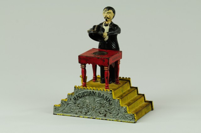 MAGICIAN MECHANICAL BANK J & E