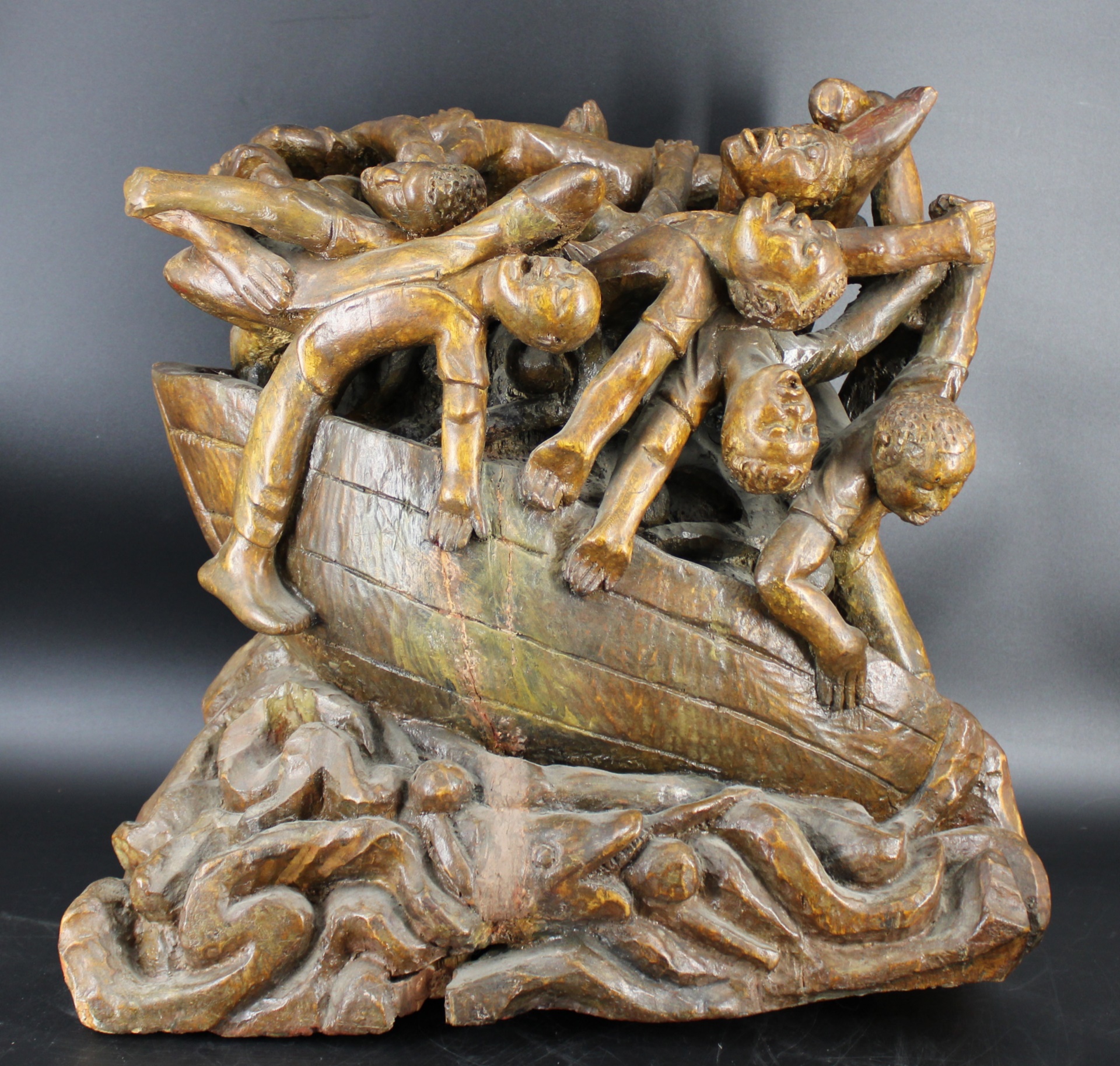 MAGNIFICENT & LARGE WOOD CARVING OF