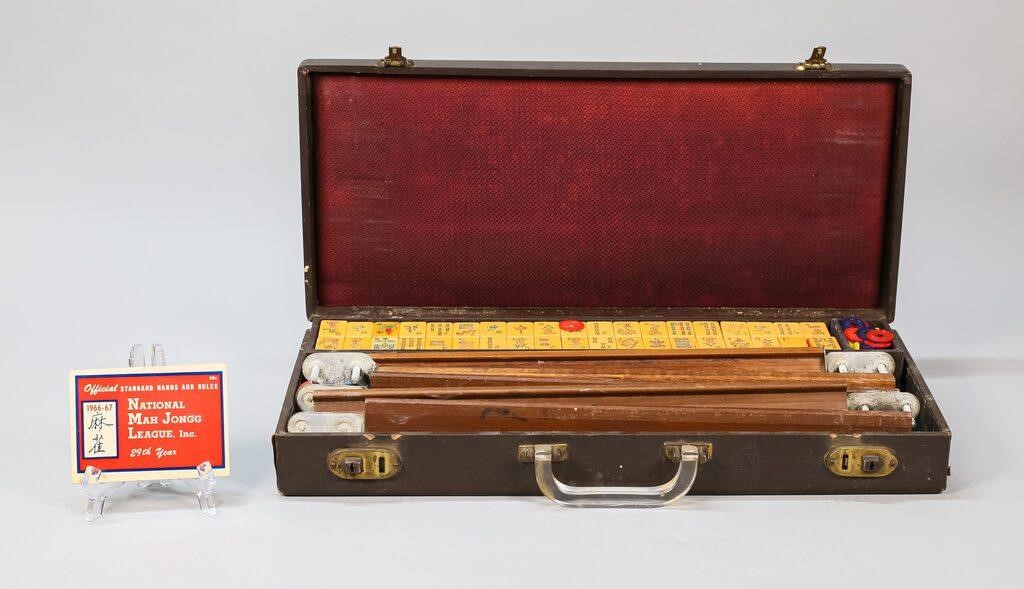 MAH JONGG SET IN CASE 158