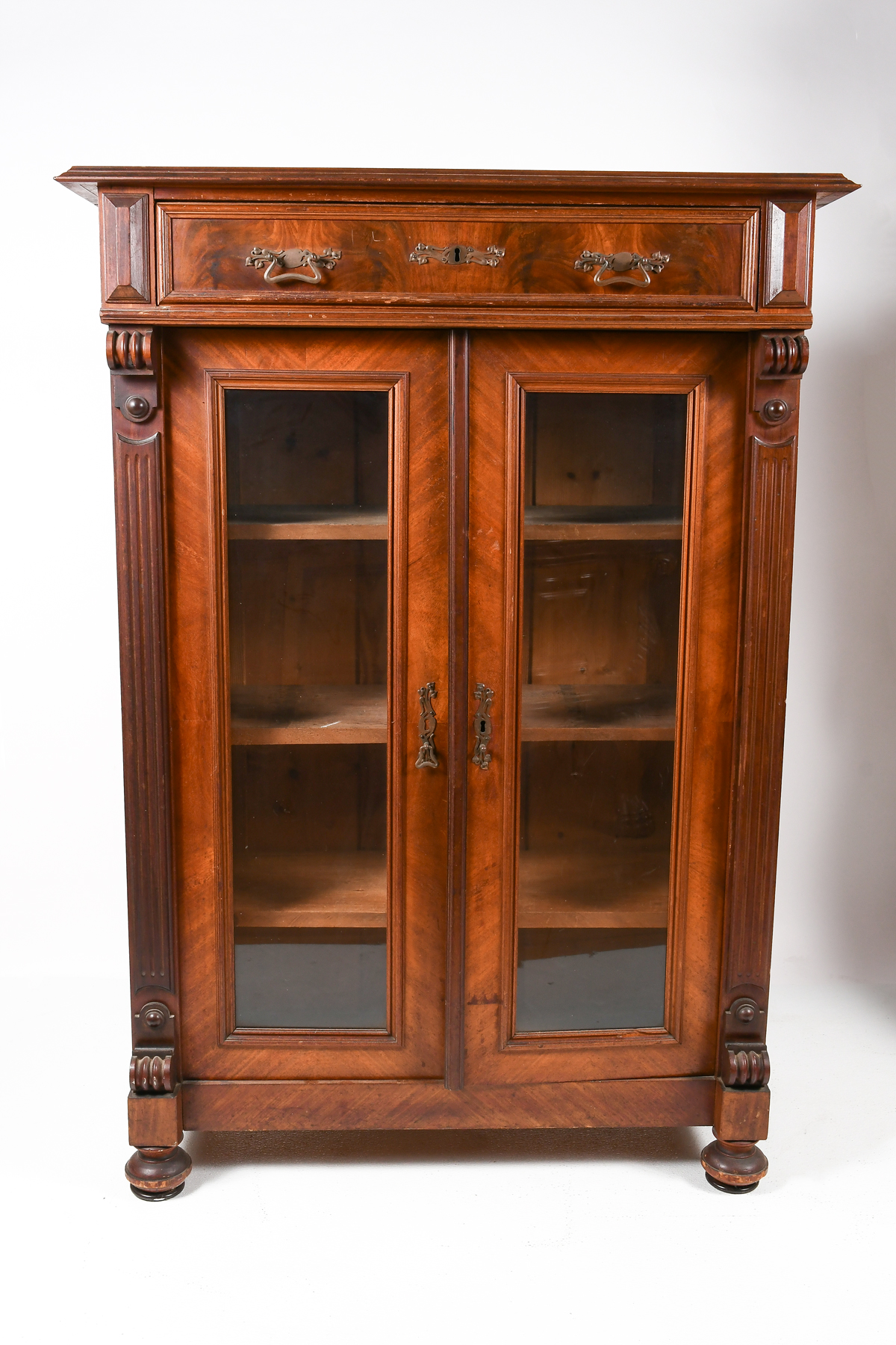 MAHOGANY AND SATINWOOD BOOKCASE: