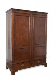 MAHOGANY ARMOIRE IN THE CHIPPE
