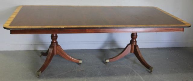 Mahogany Banded Twin Pedestal
