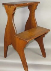 MAHOGANY BED STEP/PLANT SHELFc