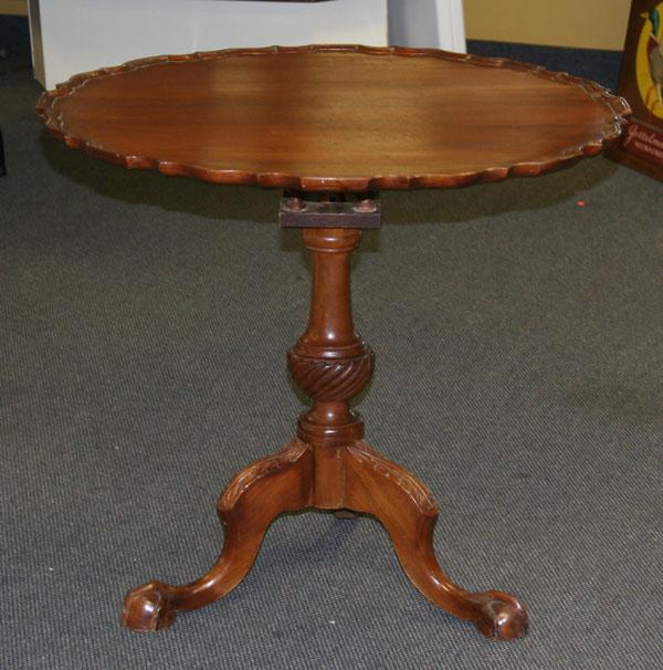 Mahogany birdcage tilt top table;