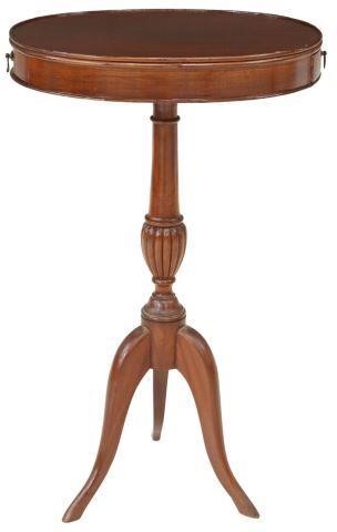 MAHOGANY CANDLE STANDMahogany
