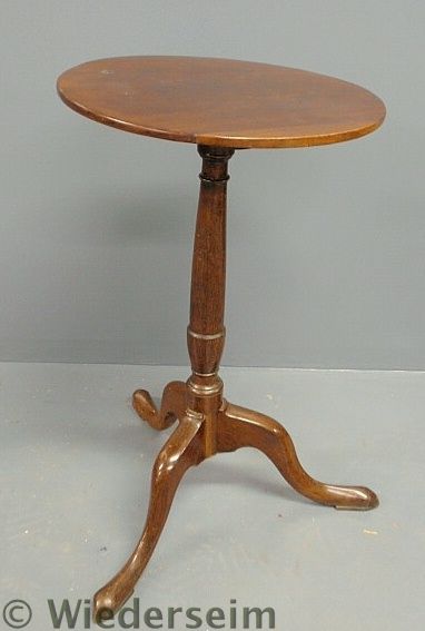 Mahogany candlestand c. 1820 with