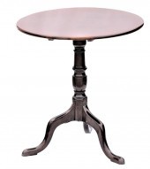 MAHOGANY CHIPPENDALE TRIPOD TA