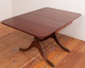 MAHOGANY DROP LEAF BREAKFAST T