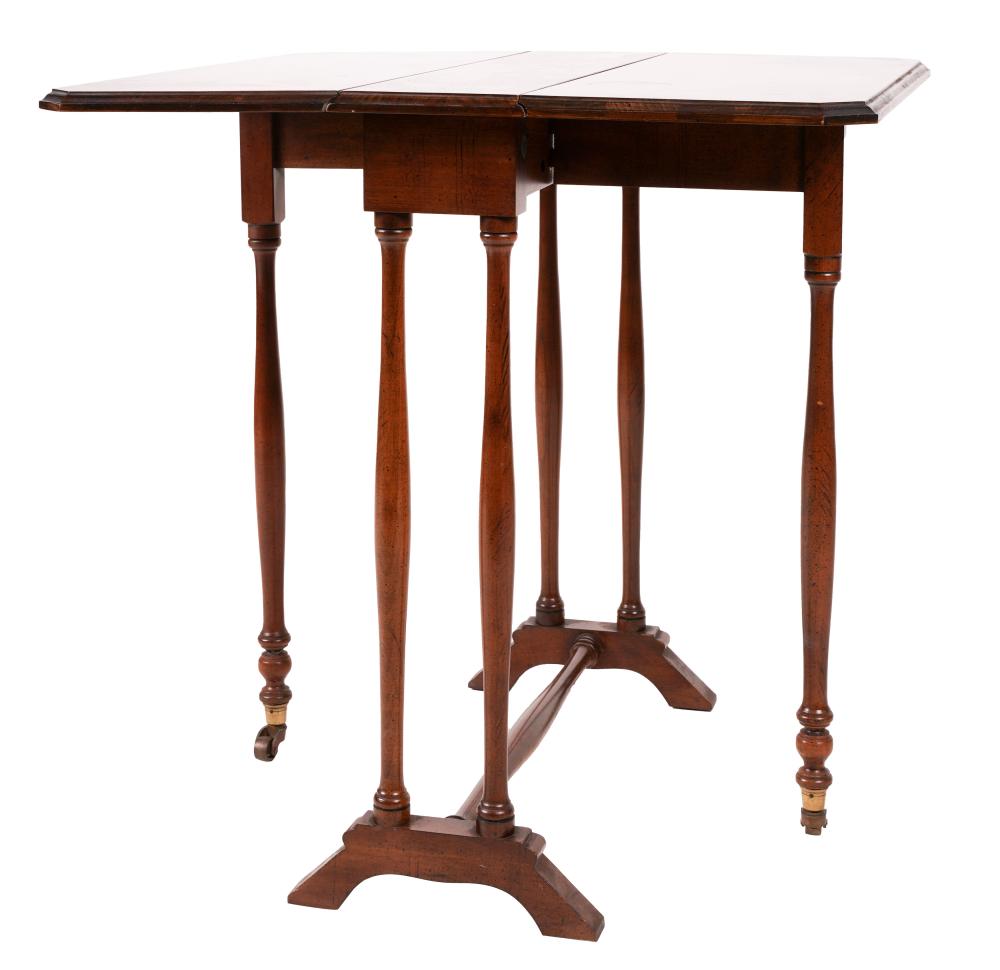 MAHOGANY DROP LEAF TABLEwith