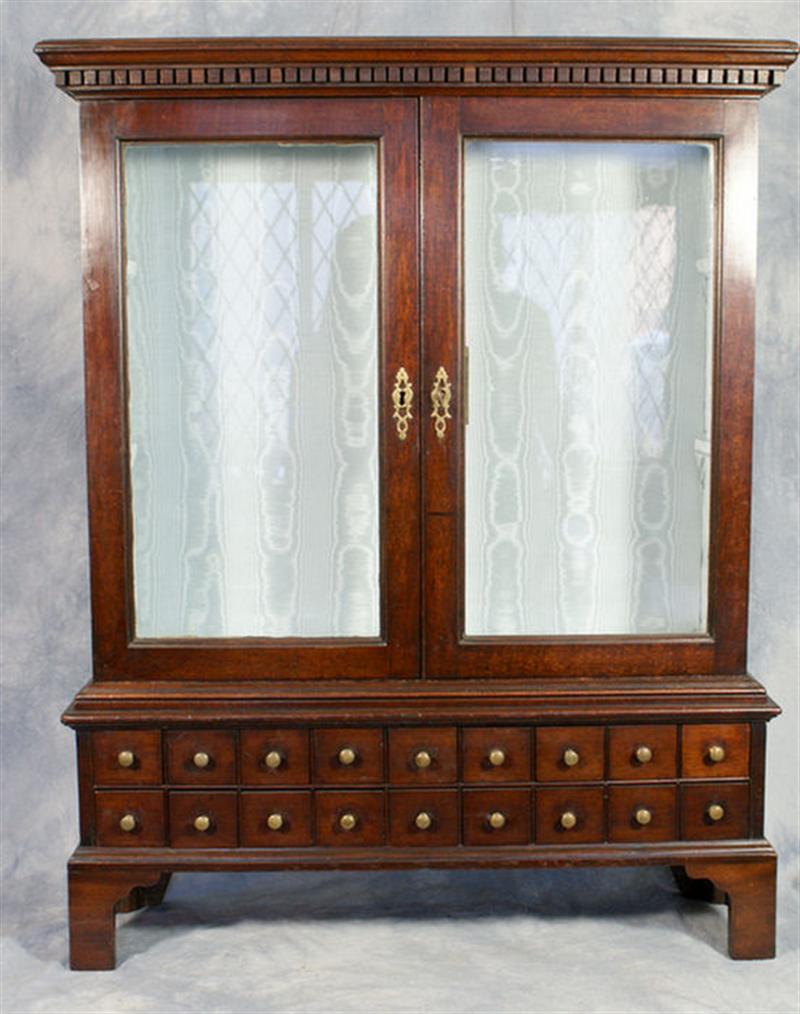 Mahogany Georgian collectors