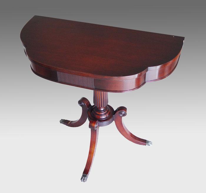 MAHOGANY HALF ROUND TABLE: Shaped