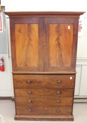 MAHOGANY LINEN CABINET ON SECR
