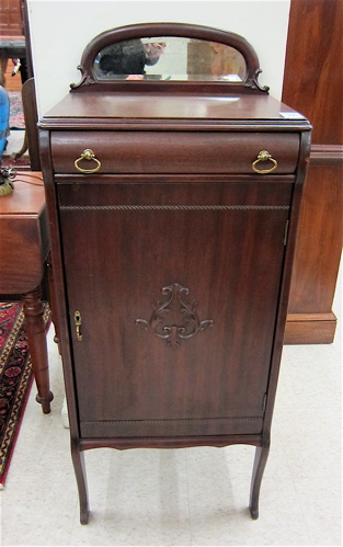 MAHOGANY MUSIC CABINET American