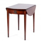 MAHOGANY PEMBROKE TABLEMAHOGAN