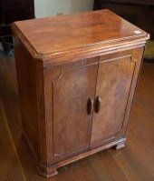 MAHOGANY RECORD STORAGE CABINE