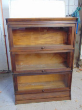 MAHOGANY STACK BOOKCASE, 3 STA