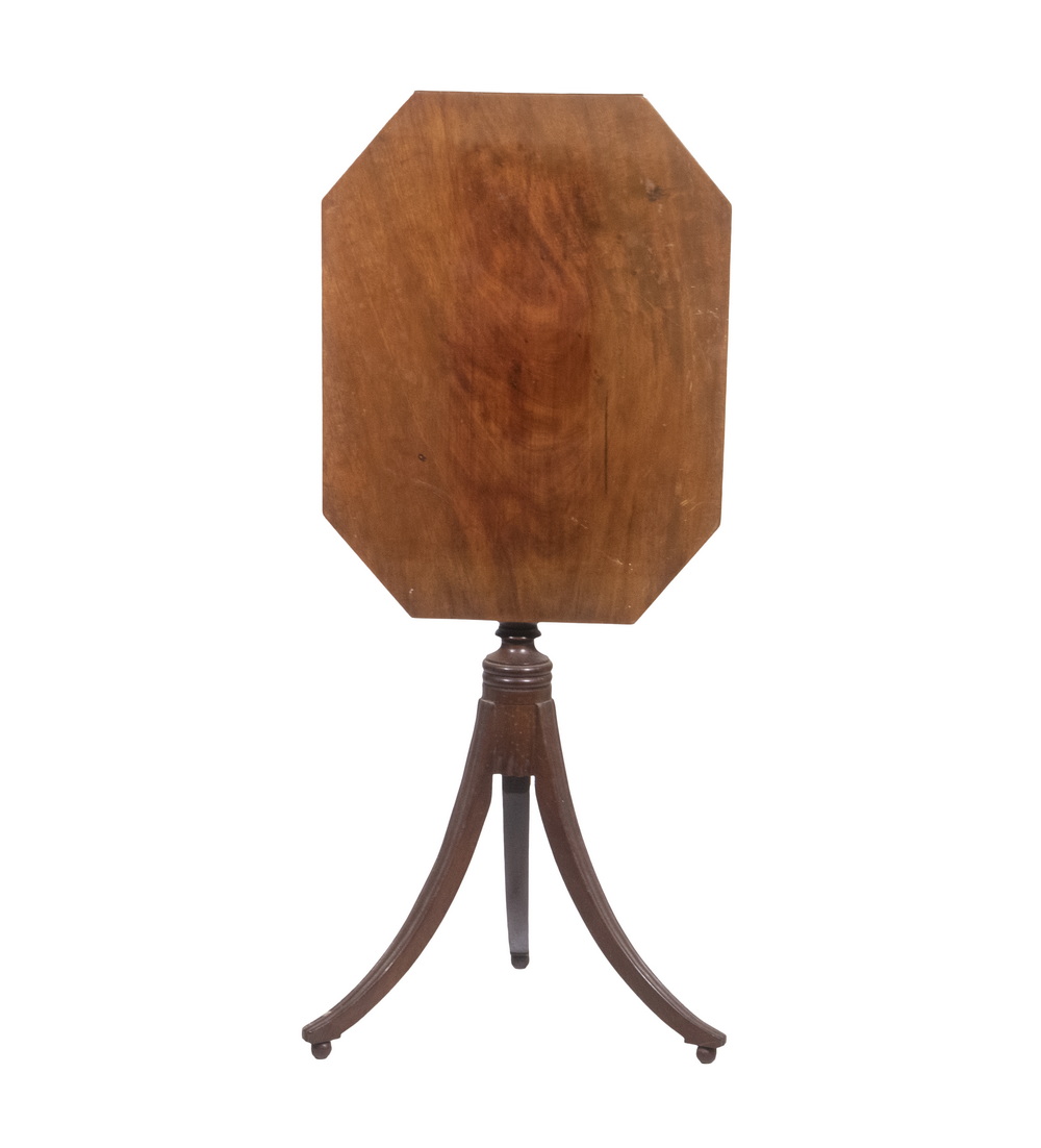 MAHOGANY TILT-TOP CANDLESTAND Circa