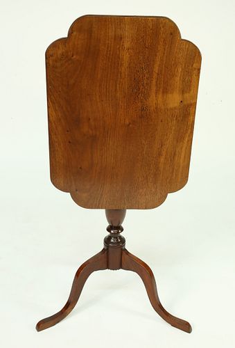MAHOGANY TRIPOD TILT TOP