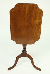 MAHOGANY TRIPOD TILT TOP CANDL