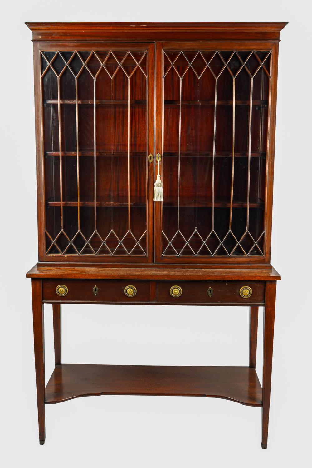 MAHOGANY TWO-PART CHINA