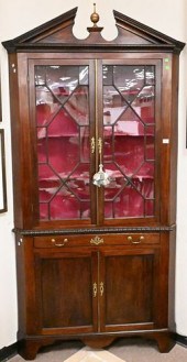 MAHOGANY VICTORIAN CORNER CABI