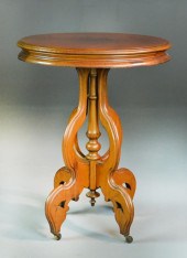 Mahogany Victorian Oval Side T