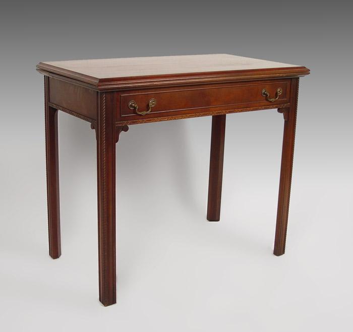 MAHOGANY WATERTOWN SLIDE EXPANDABLE