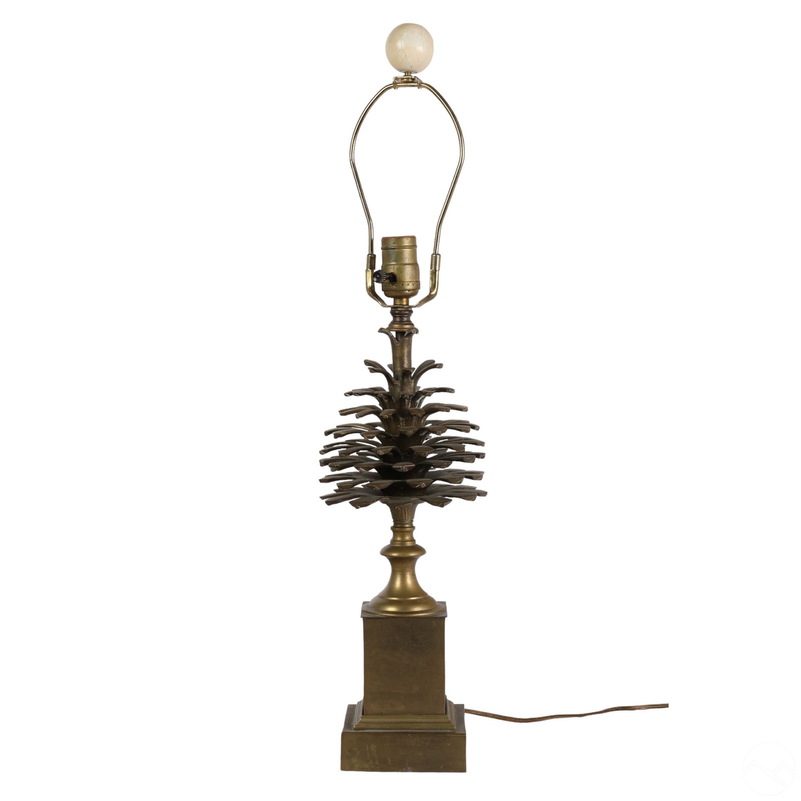 MAISON CHARLES BRASS POMME DE PIN