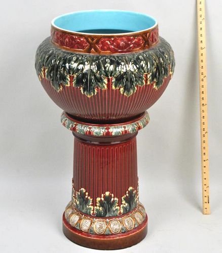 MAJOLICA PORCELAIN JARDINIERE ON