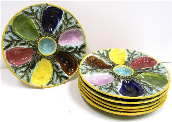 Majolica set of six oyster