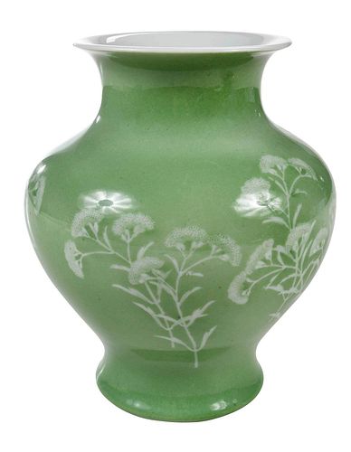 MAKUZU KOZAN PORCELAIN
