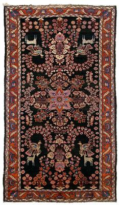 Malayer rug, central medallion with