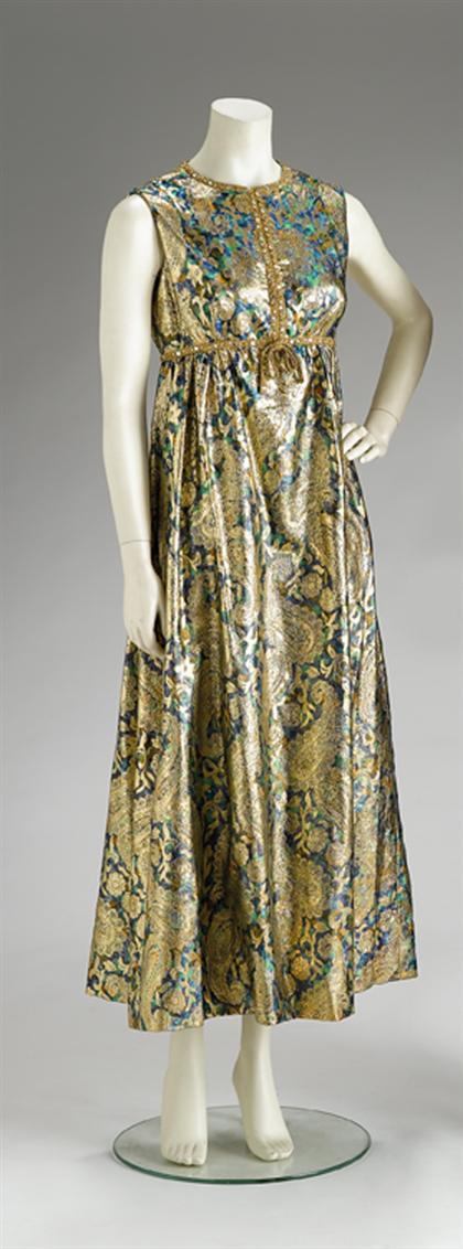 Malcolm Starr gown    1970s   