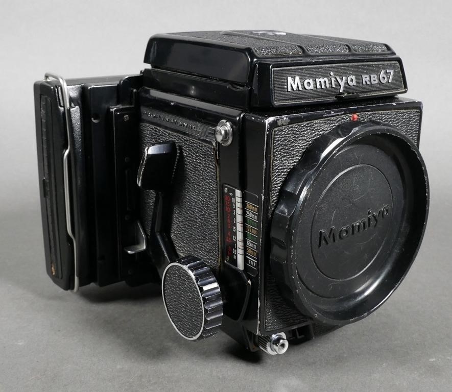 MAMIYA RB67 PROFESSIONAL 6X7 CAMERA