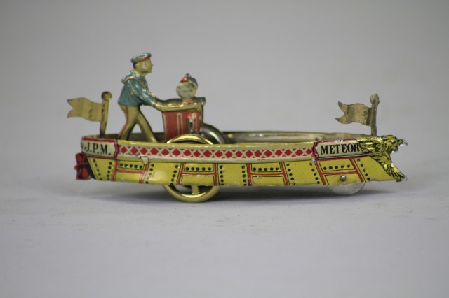 MAN IN BOAT PENNY TOY Meier Germany