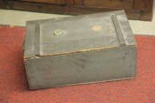 MANHATTAN BISQUIT BOX WITH LAB