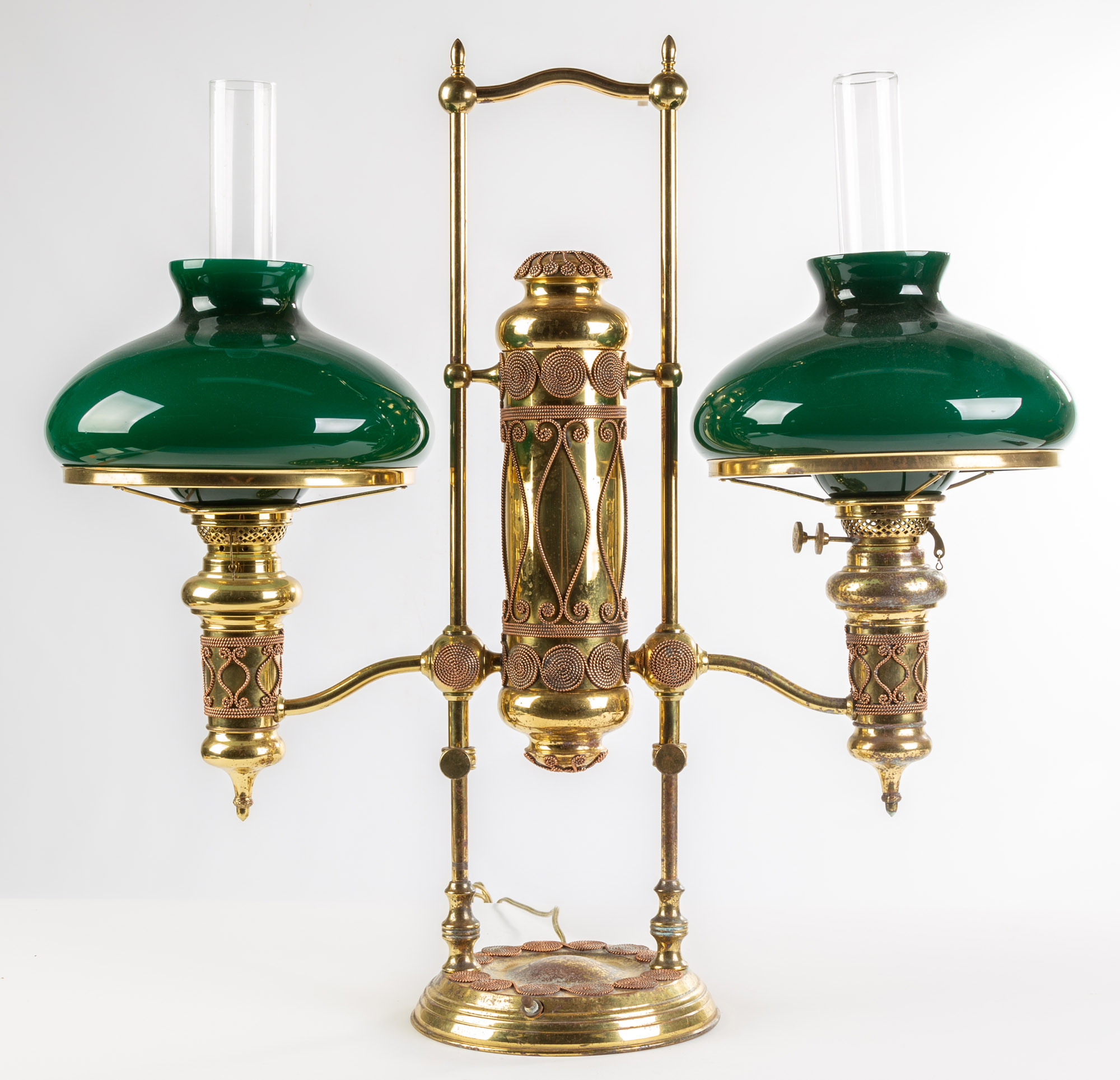 MANHATTAN BRASS CO. & TIFFANY