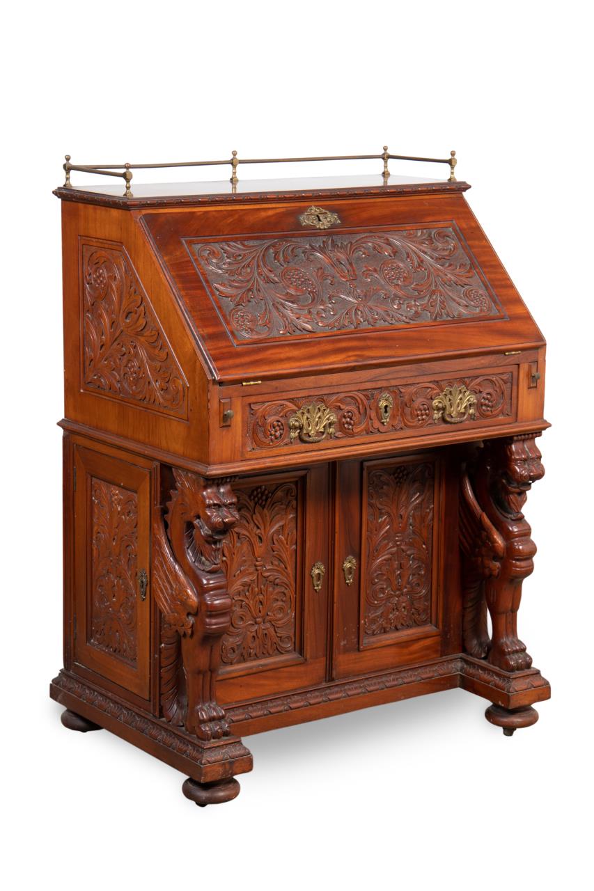 MANNER OF HORNER MAHOGANY FALL