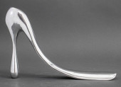 MANOLO BLAHNIK FOR HABITAT CHR